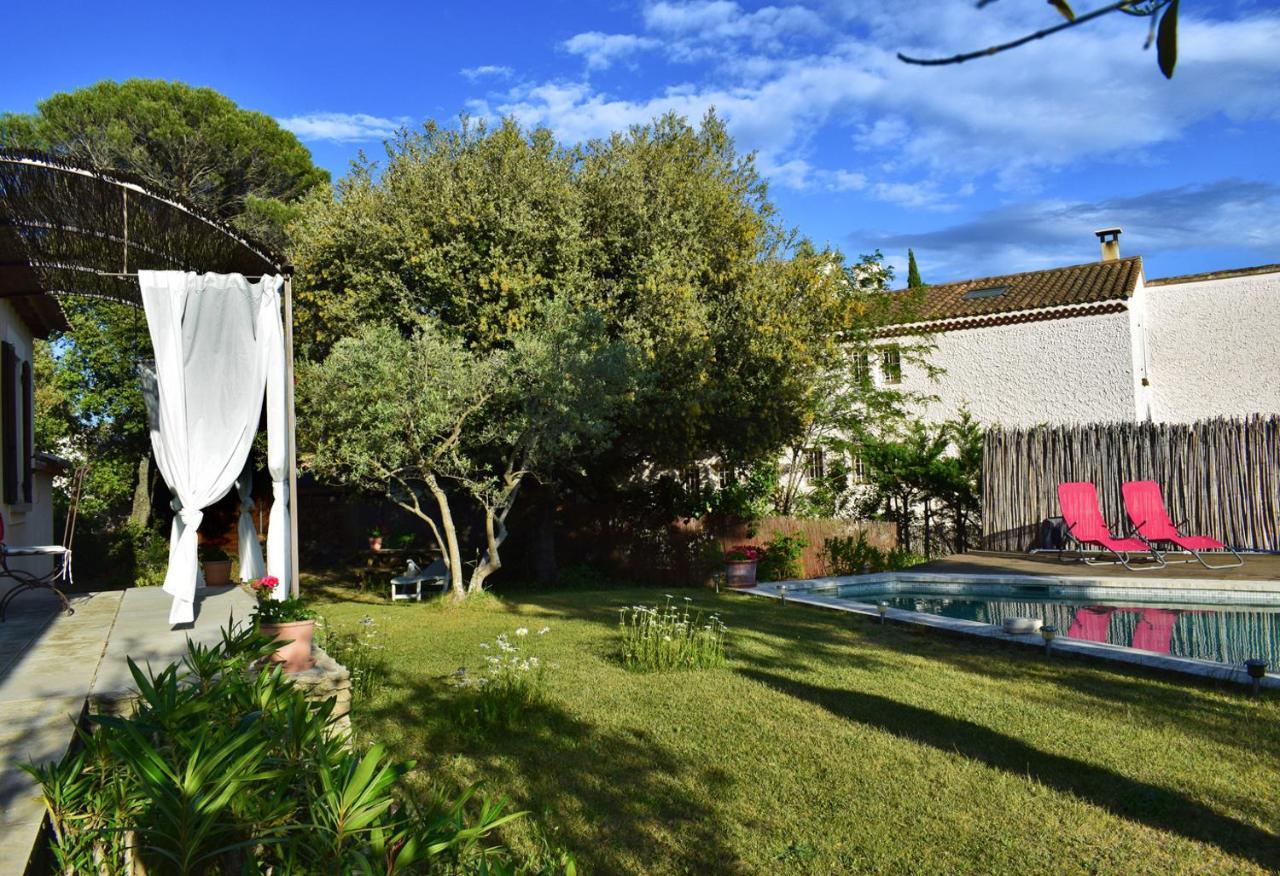 Saba Hotel Cabrieres-d'Avignon Exterior photo
