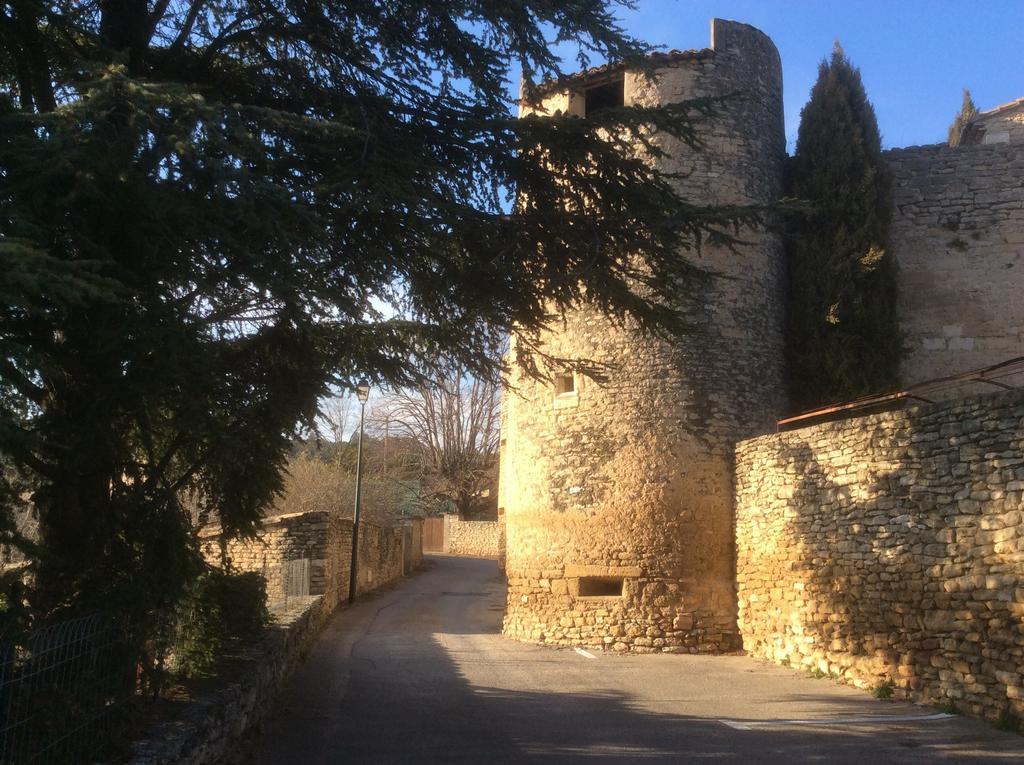 Saba Hotel Cabrieres-d'Avignon Exterior photo